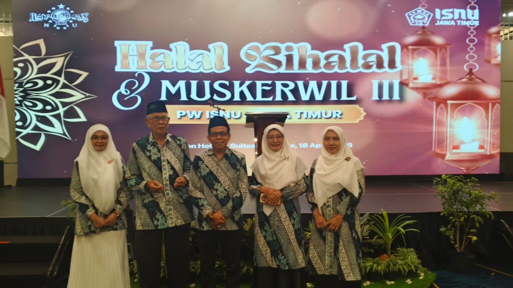 Delegasi PC ISNU Sidoarjo Sholehuudin, Siti Nur Husnul, Dewi Rahmawati dan Khoirum Maftuchah