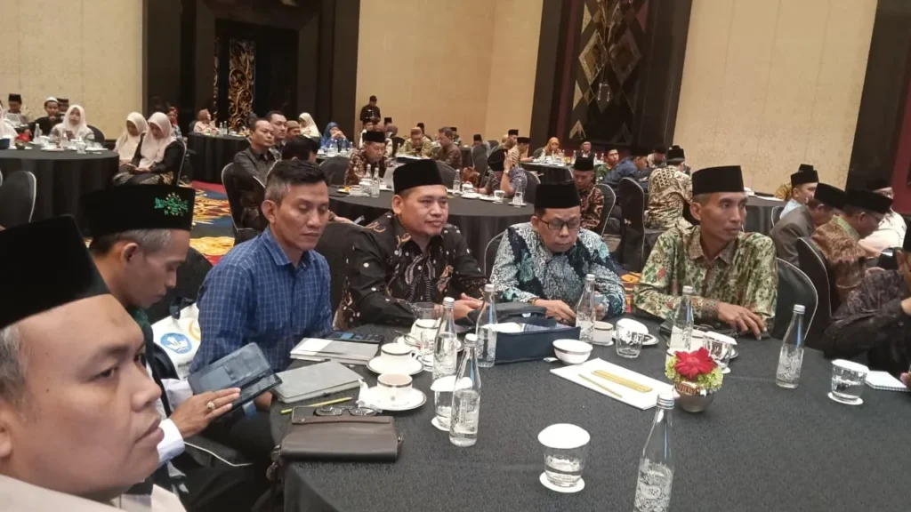 Ketua ISNU Sidoarjo Dr. H. Sholehuddin dalam Workshop RUU Sisdiknas 2026