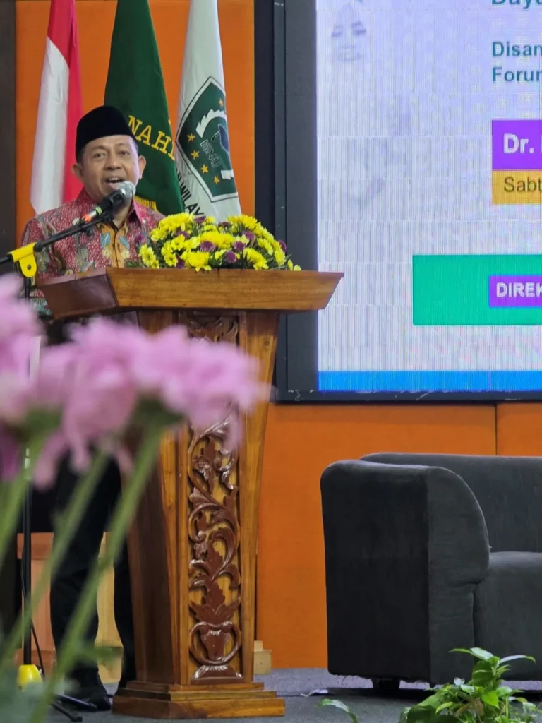Keynote Speaker Dirjen Pesantren Dr. H. Basnang Said